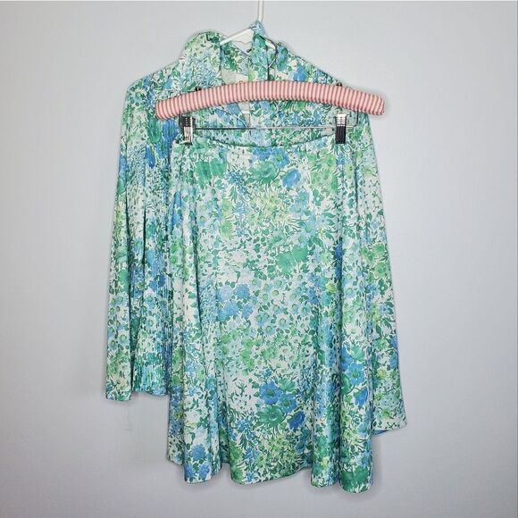 Country Miss 14 Shirt Skirt Set Vintage Blue GreeN White Floral Print - Picture 1 of 12